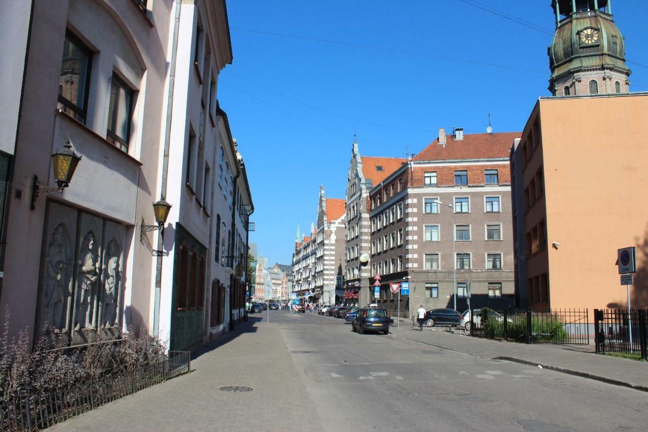 Three-Bedroom Apartment on Peldu 19 Riga Buitenkant foto